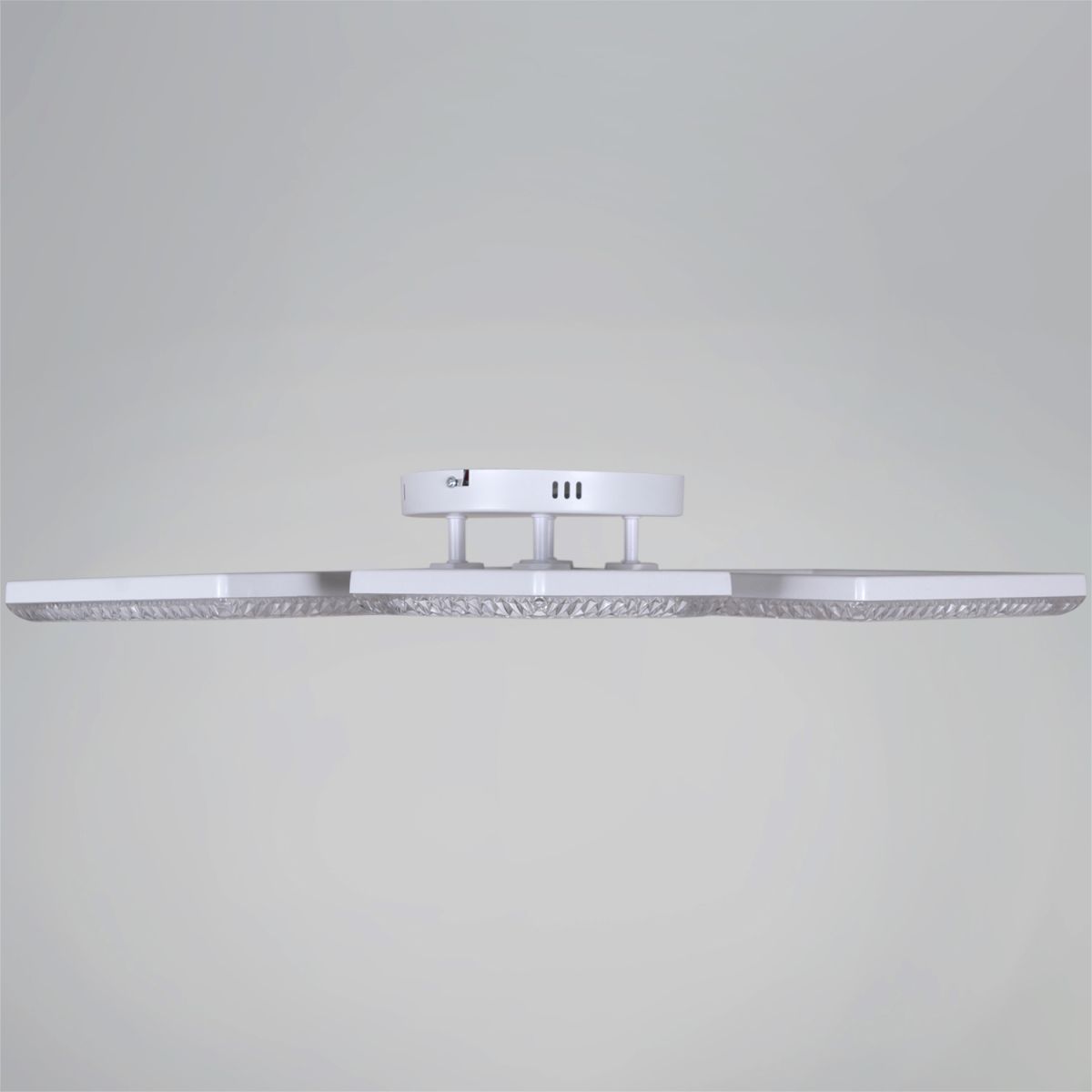 Потолочный светильник Reluce 88120-0.3-2+2C WH