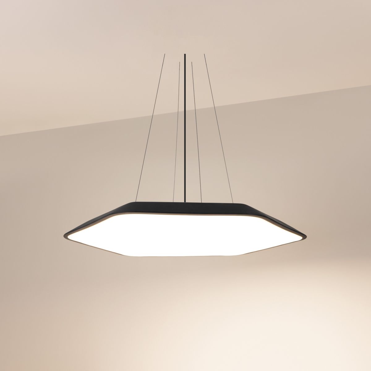 Подвесной светильник Arlight SP-TIARA-SLIM-HANG-H50-L800x720-75W Day4000 (BK, 160 deg, 230V) IP33 (Металл) 060206