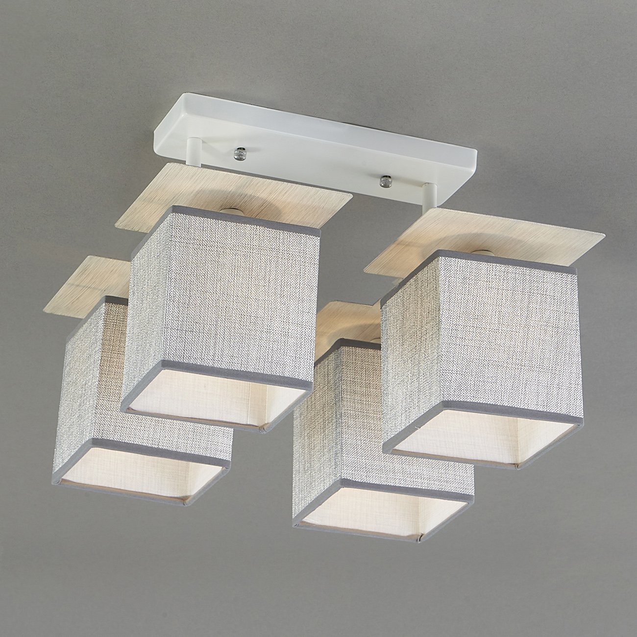 Потолочная люстра Escada Argus 1129/4PL Grey