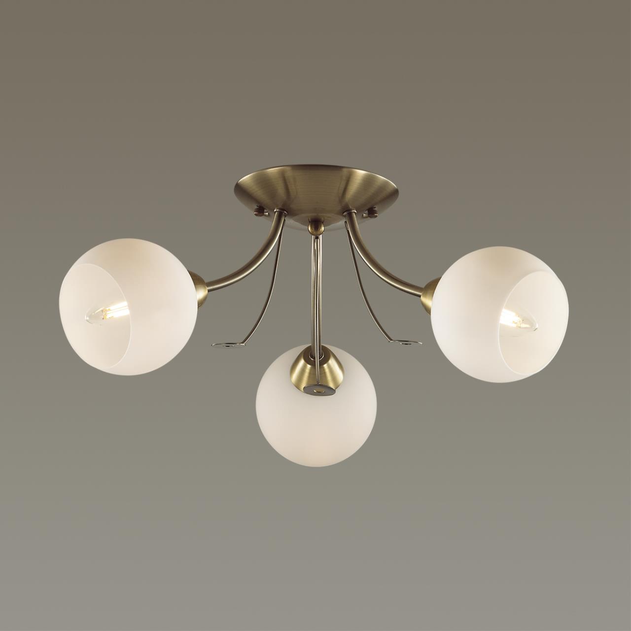 Потолочная люстра Lumion Comfi 5265/3C