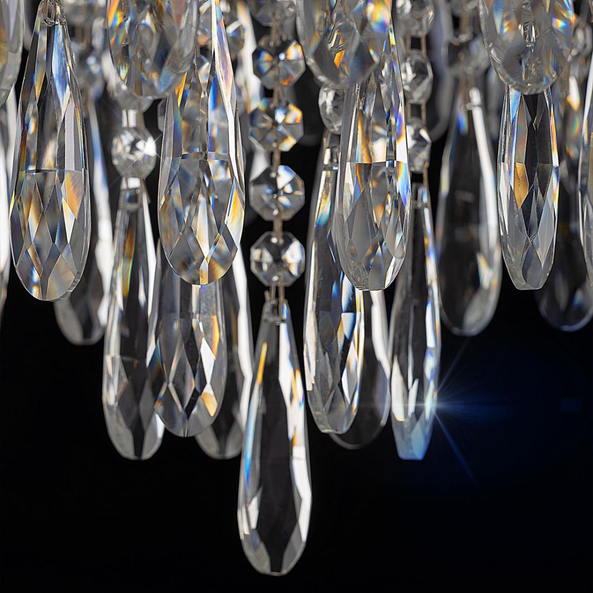 Потолочная люстра Citilux Leonna CL320191