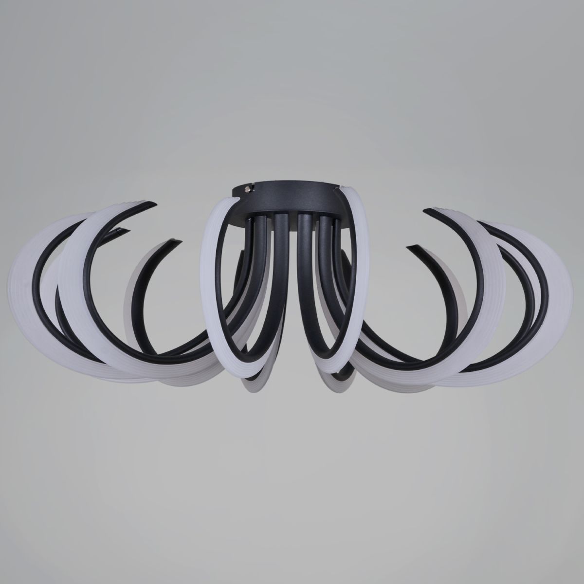 Потолочная люстра Reluce 74390-0.3-12L black