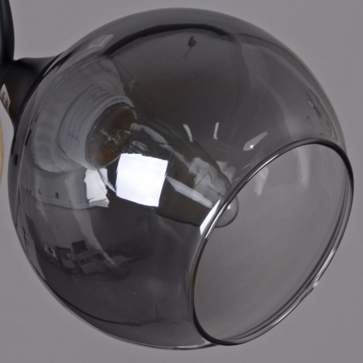 Люстра на штанге Reluce 06780-0.3-03 BK+WOOD