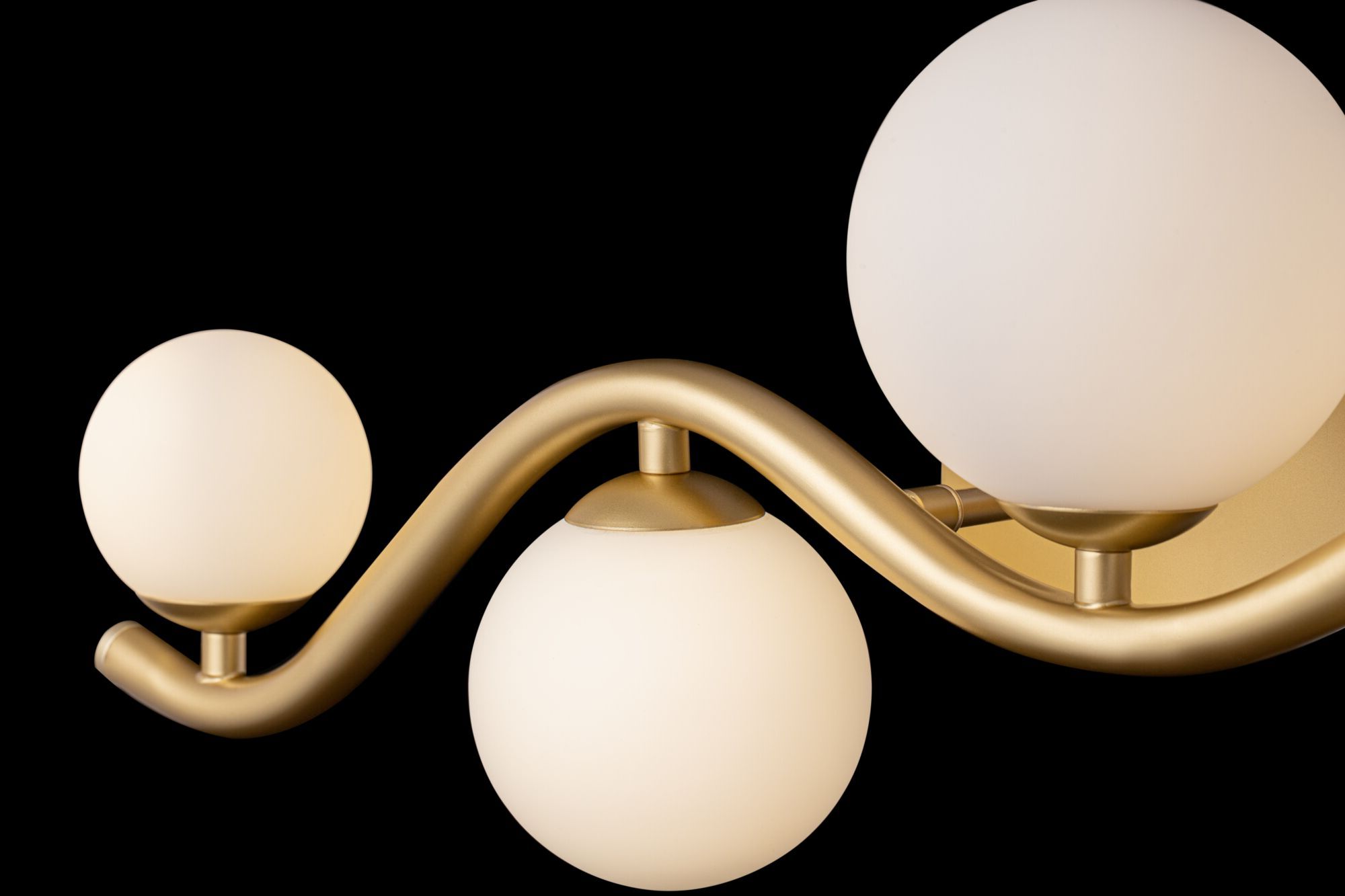 Бра Maytoni Uva MOD059WL-05G