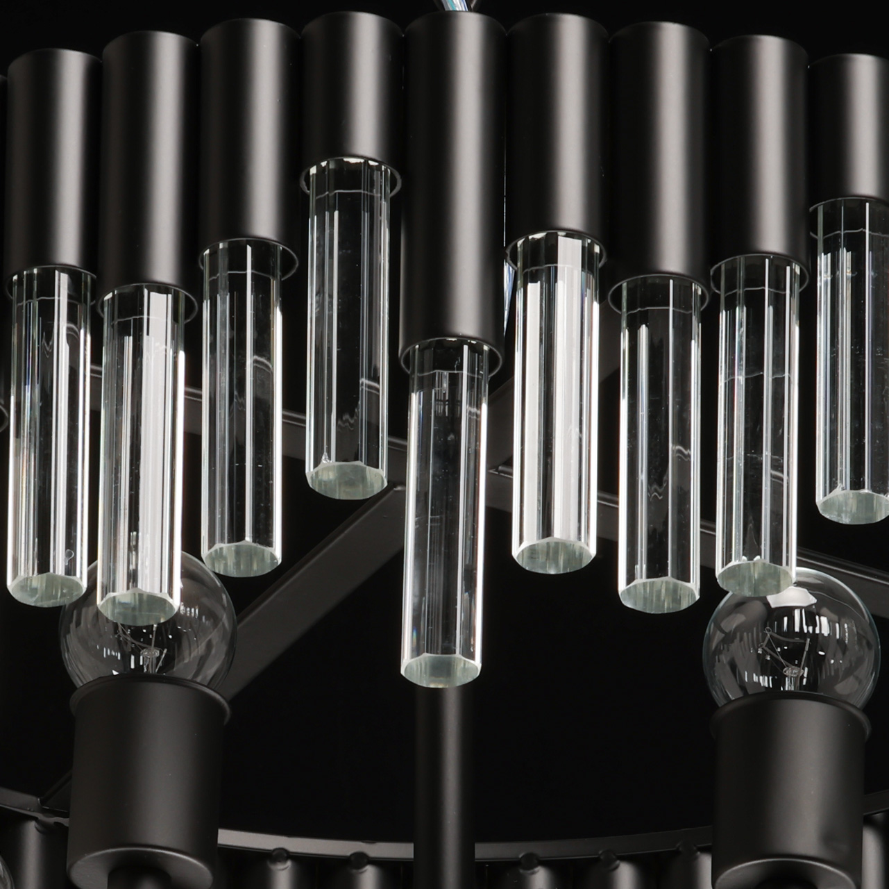 Подвесная люстра De Markt Бриз 111018305 в Москве