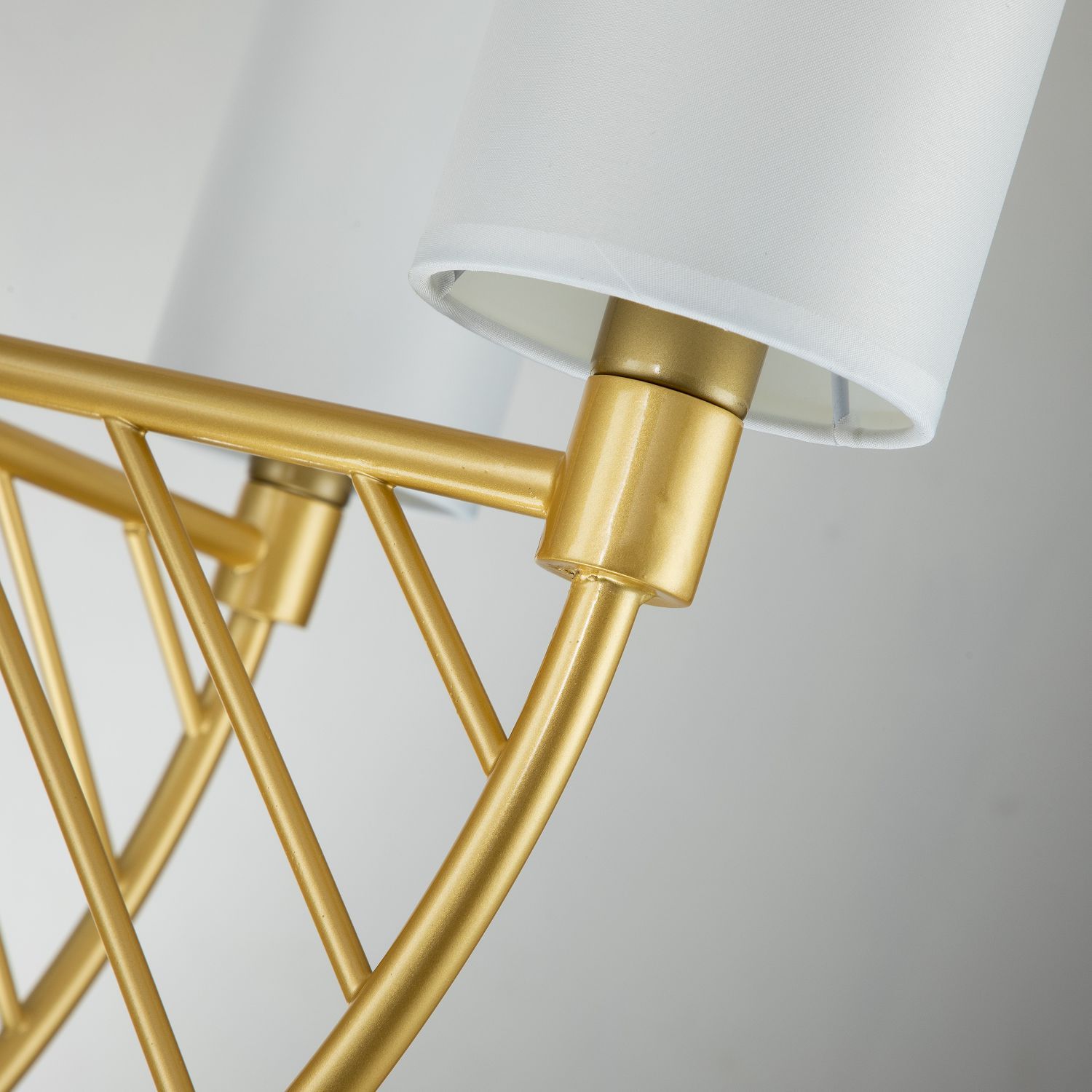 Люстра на штанге Favourite Arc 2992-4P в Москве