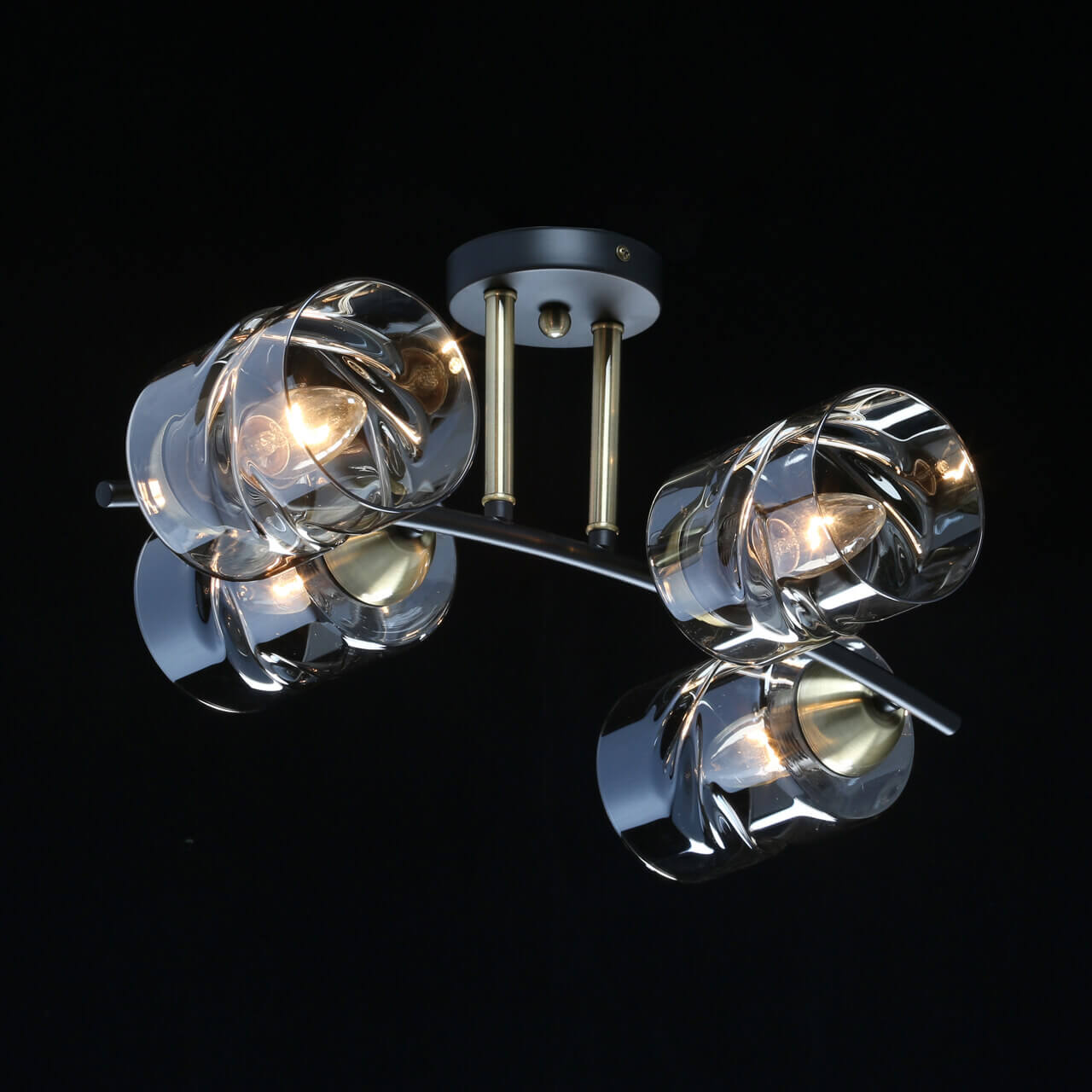 Люстра на штанге DeMarkt 638017704