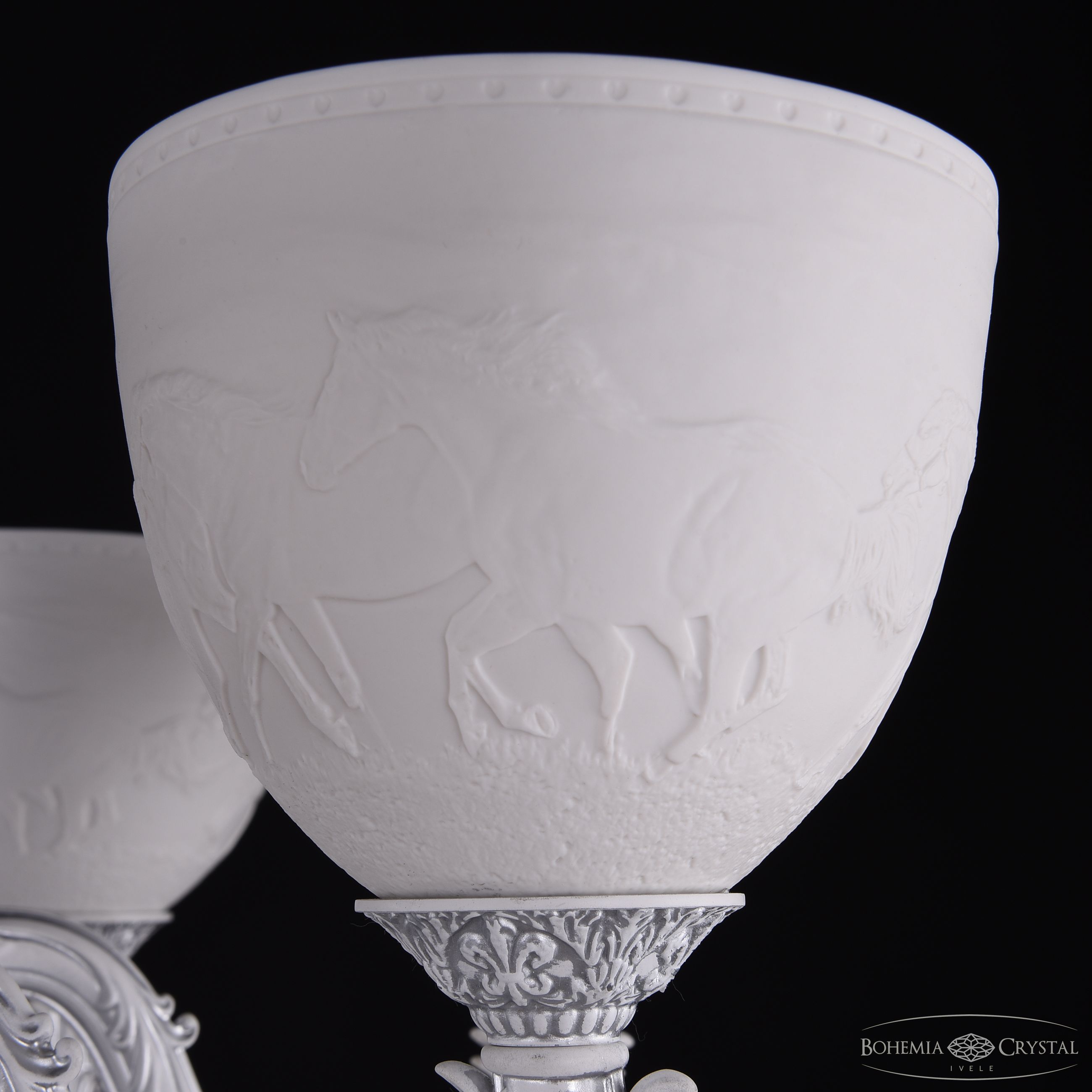 Торшер Bohemia Ivele Crystal AL79101T/8/175 B WMN P1 U Horse