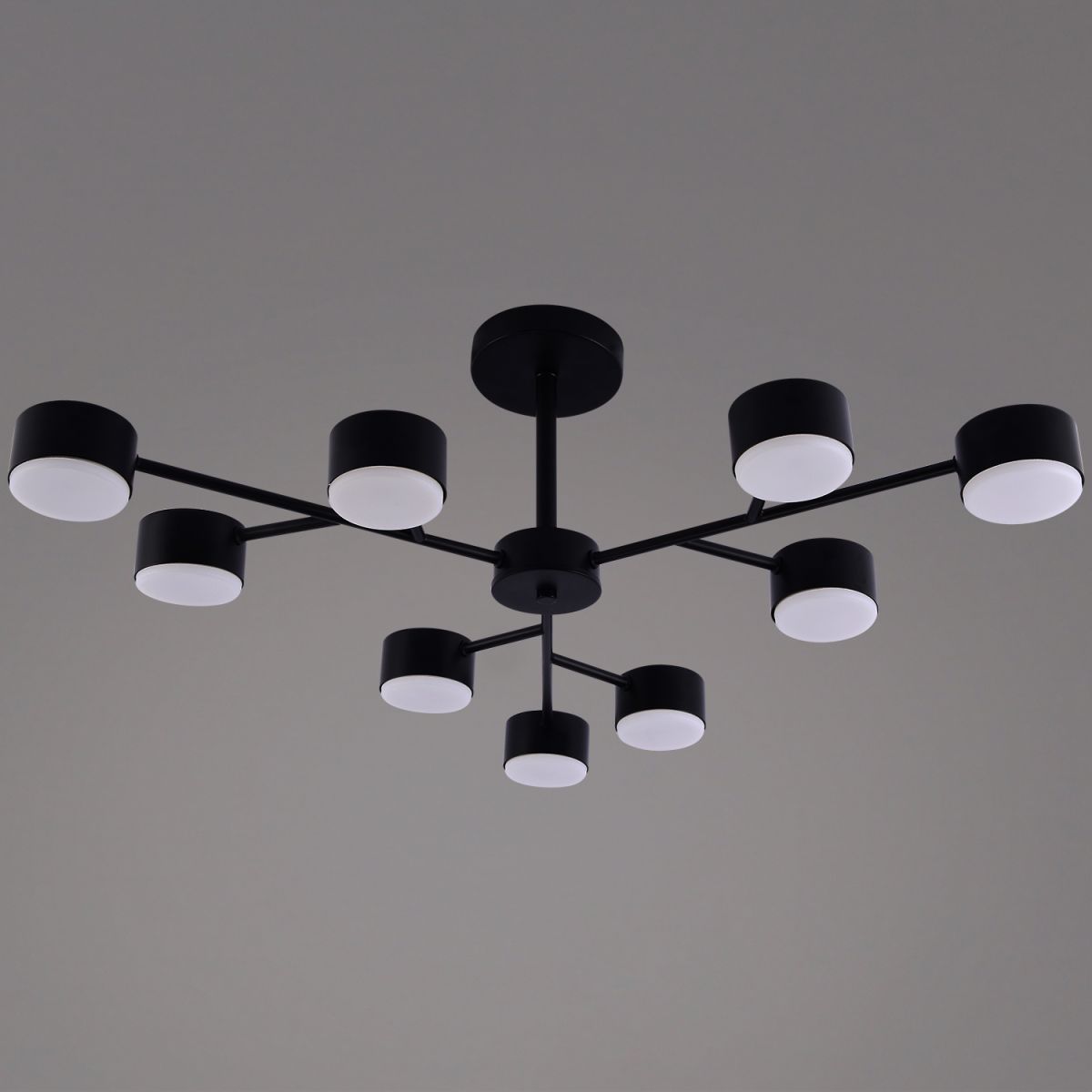 Люстра на штанге Reluce 03726-0.3-09 BK GX53