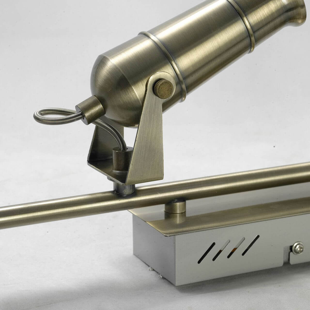 Светодиодный спот Lussole LSP-9511