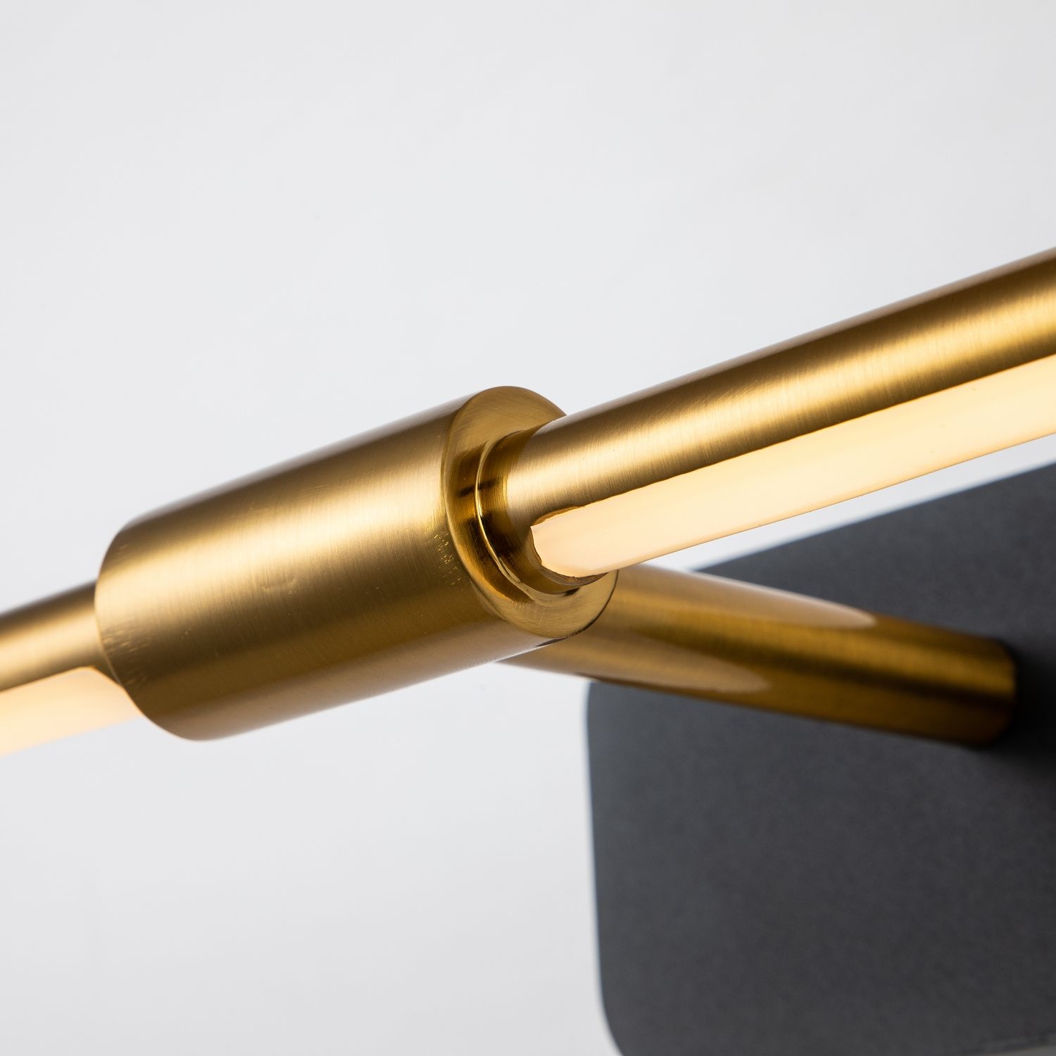 Подсветка для картин Favourite Insight 4016-1W в Москве