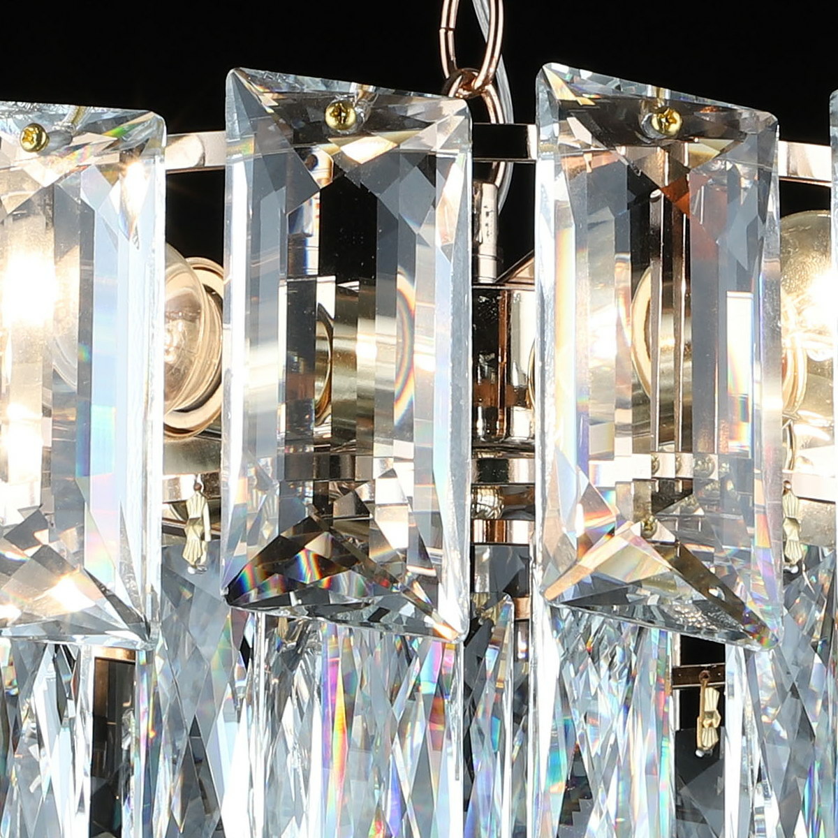 Подвесная люстра Reluce 02128-0.4-04 FGD