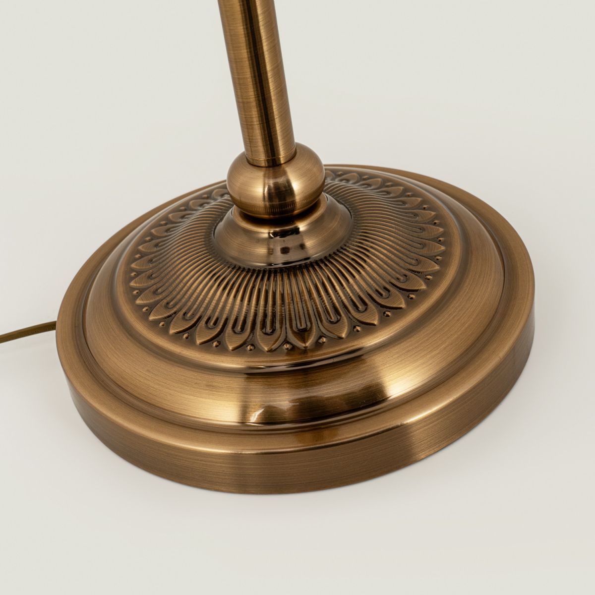 Торшер Modemodern MD.8024.01FL