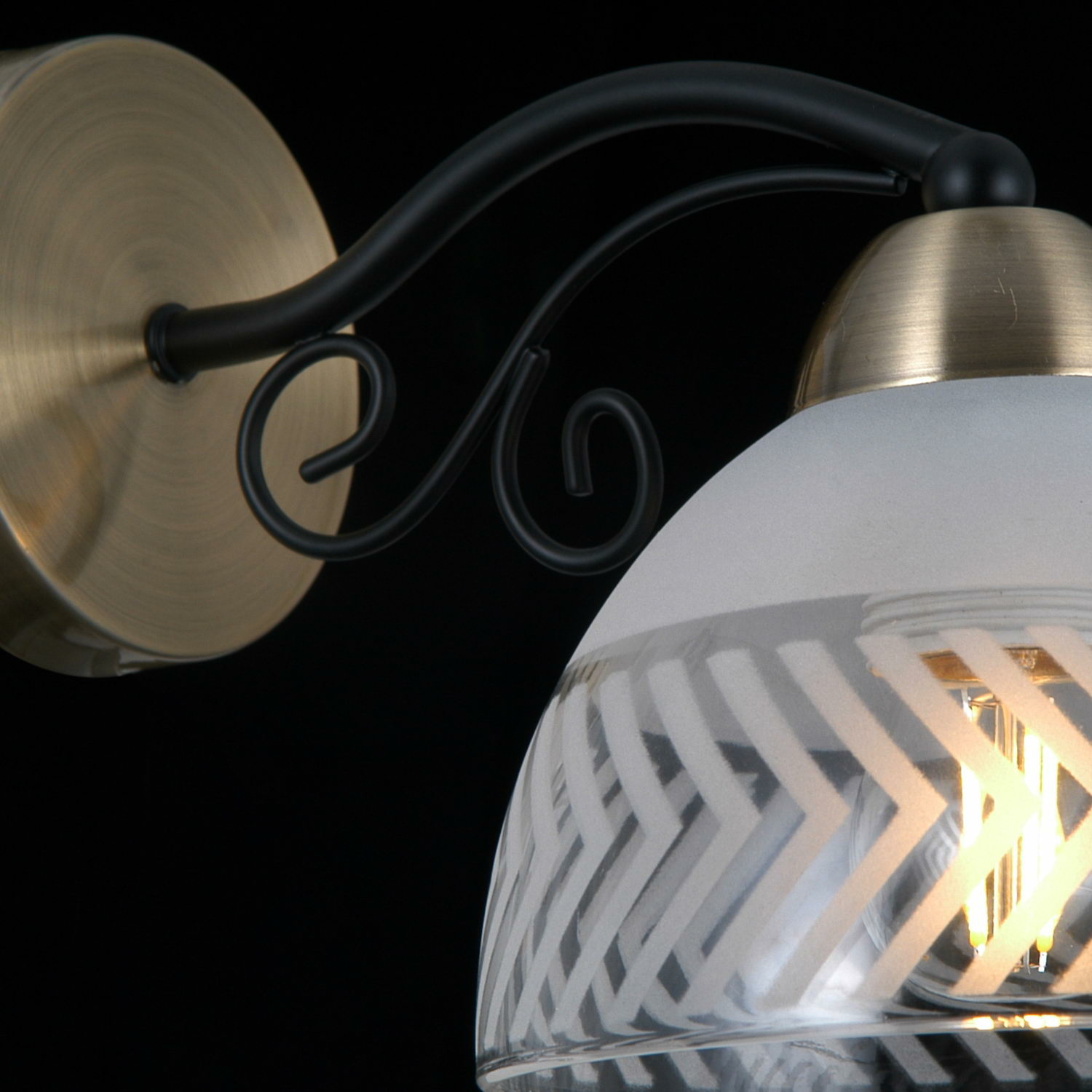 Бра Illumico IL0435-1WSQ-79 AB BK