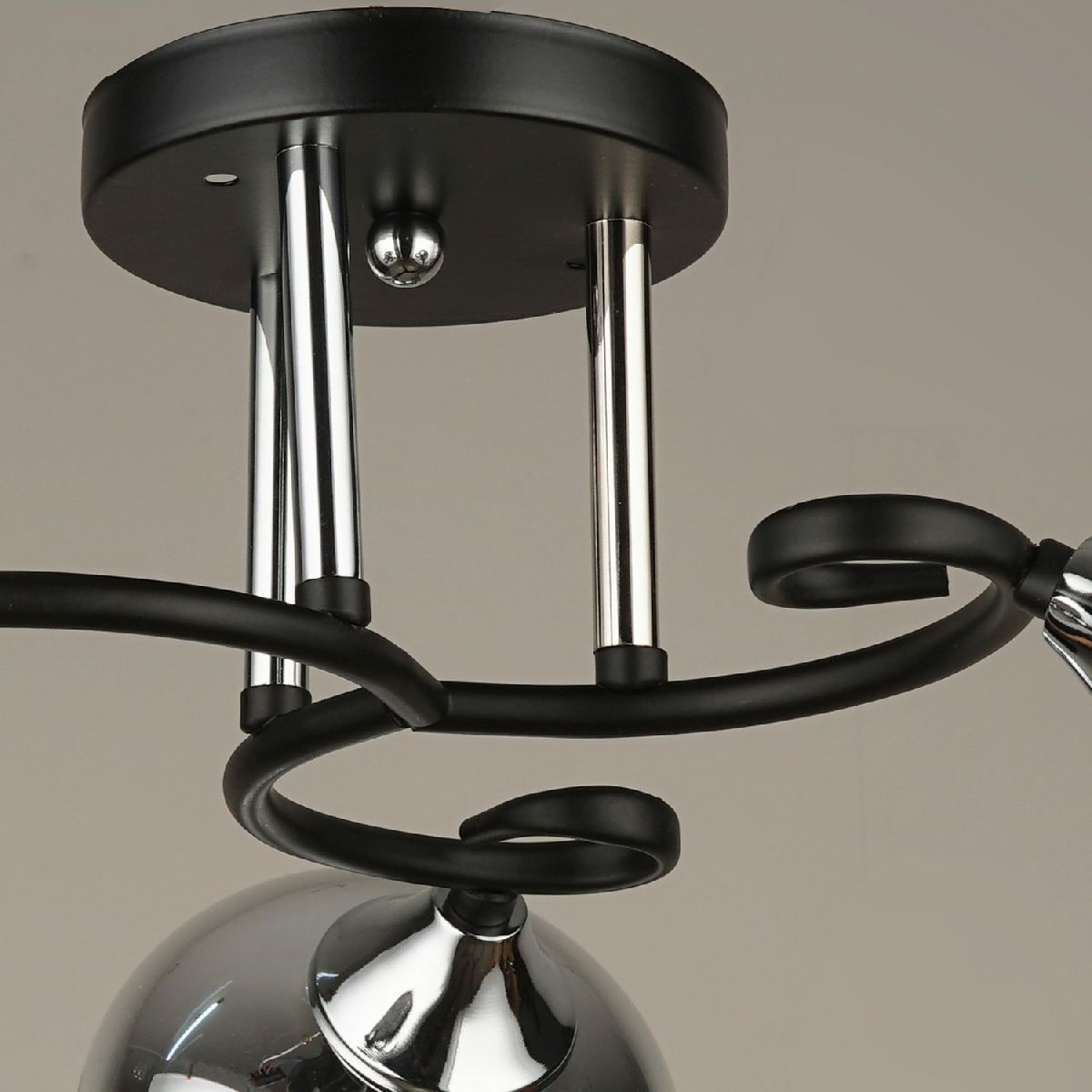 Потолочная люстра Reluce 04097-0.3-03