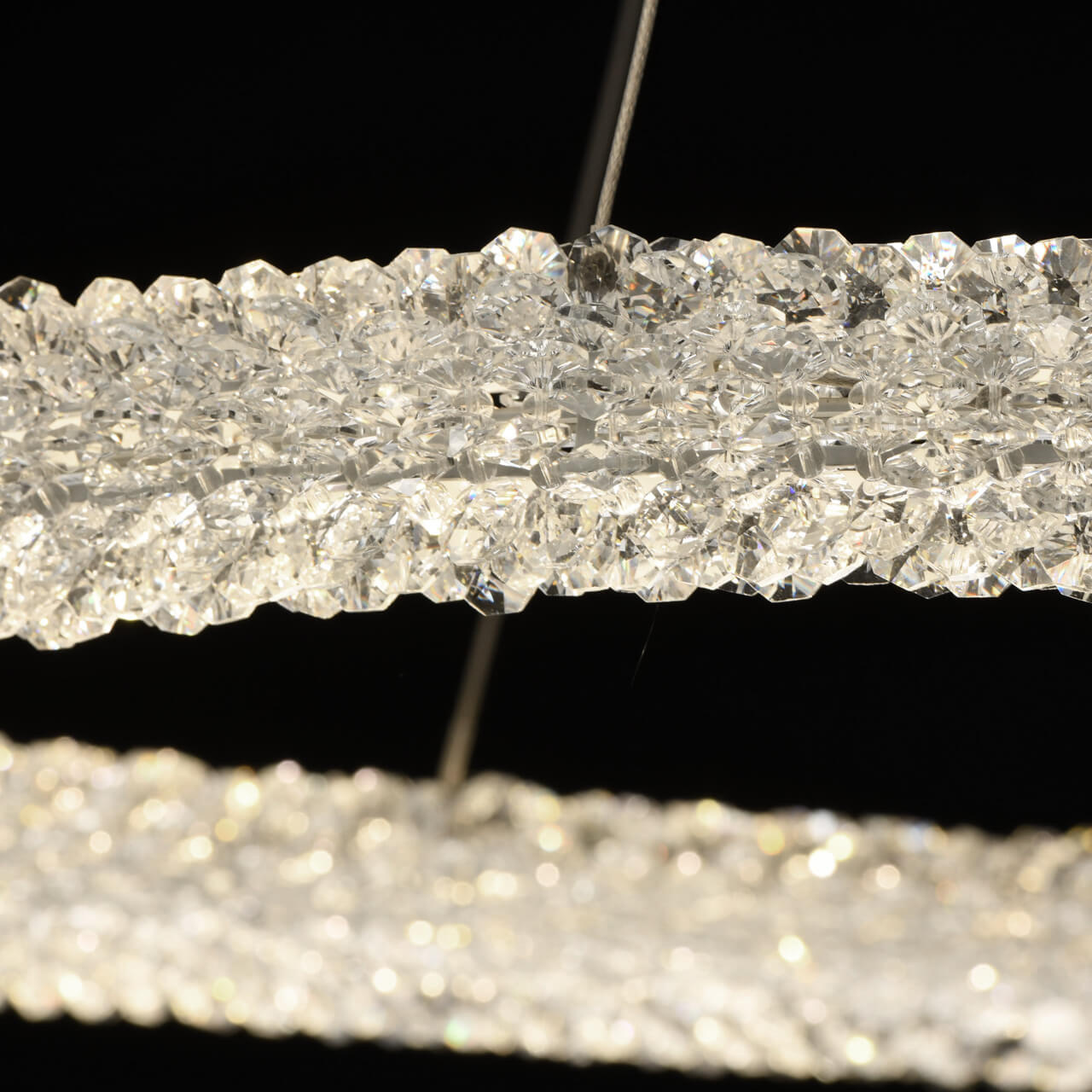 Подвесной светодиодный светильник Chiaro Гослар 11 498014001