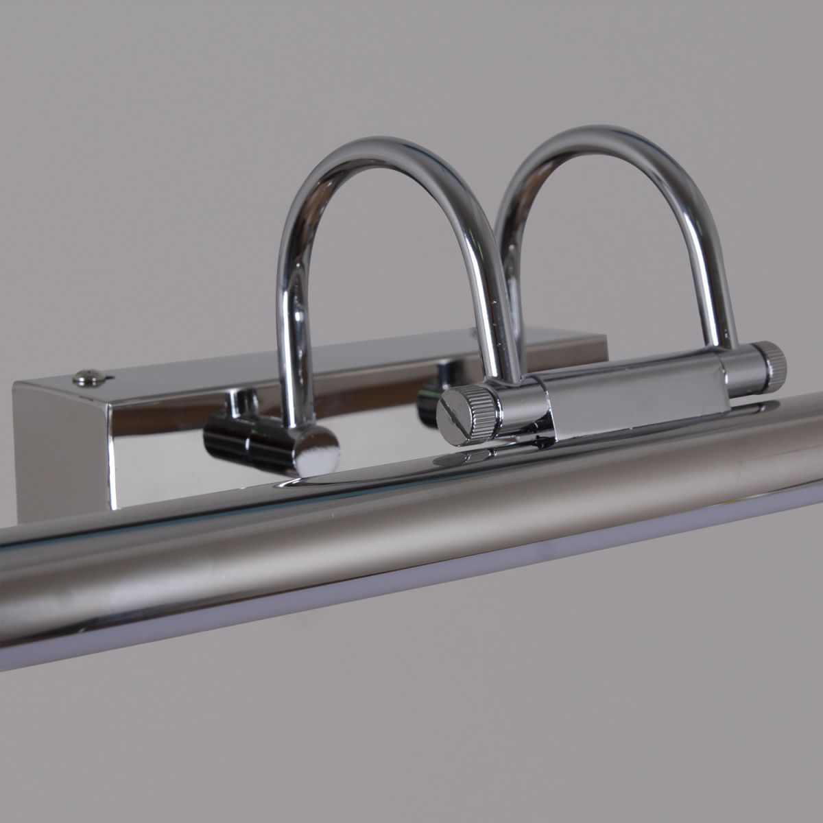 Подсветка для зеркал Reluce 06716-0.2-620