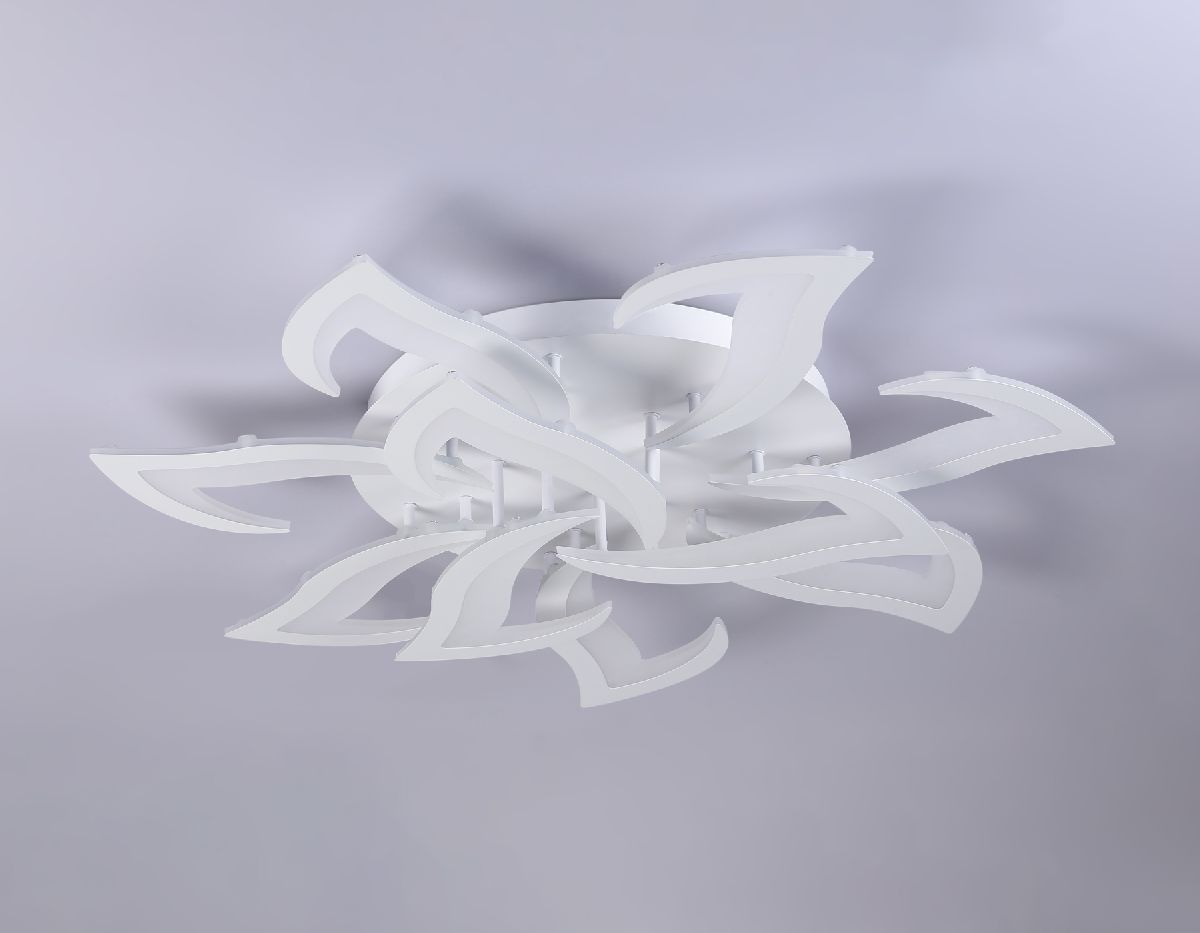 Потолочная люстра с пультом управления Ambrella Light Acrylica FA4473