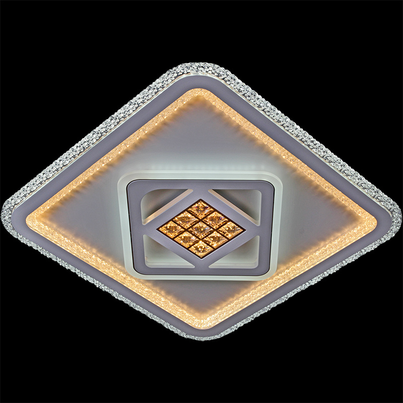 Потолочная люстра Reluce 07156-0.3-500 WH