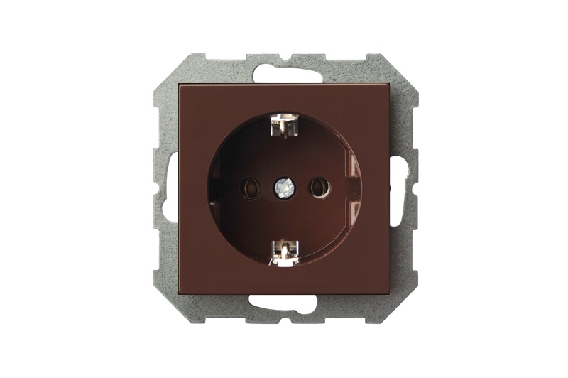 Розетка Liregus Epsilon 28-1362