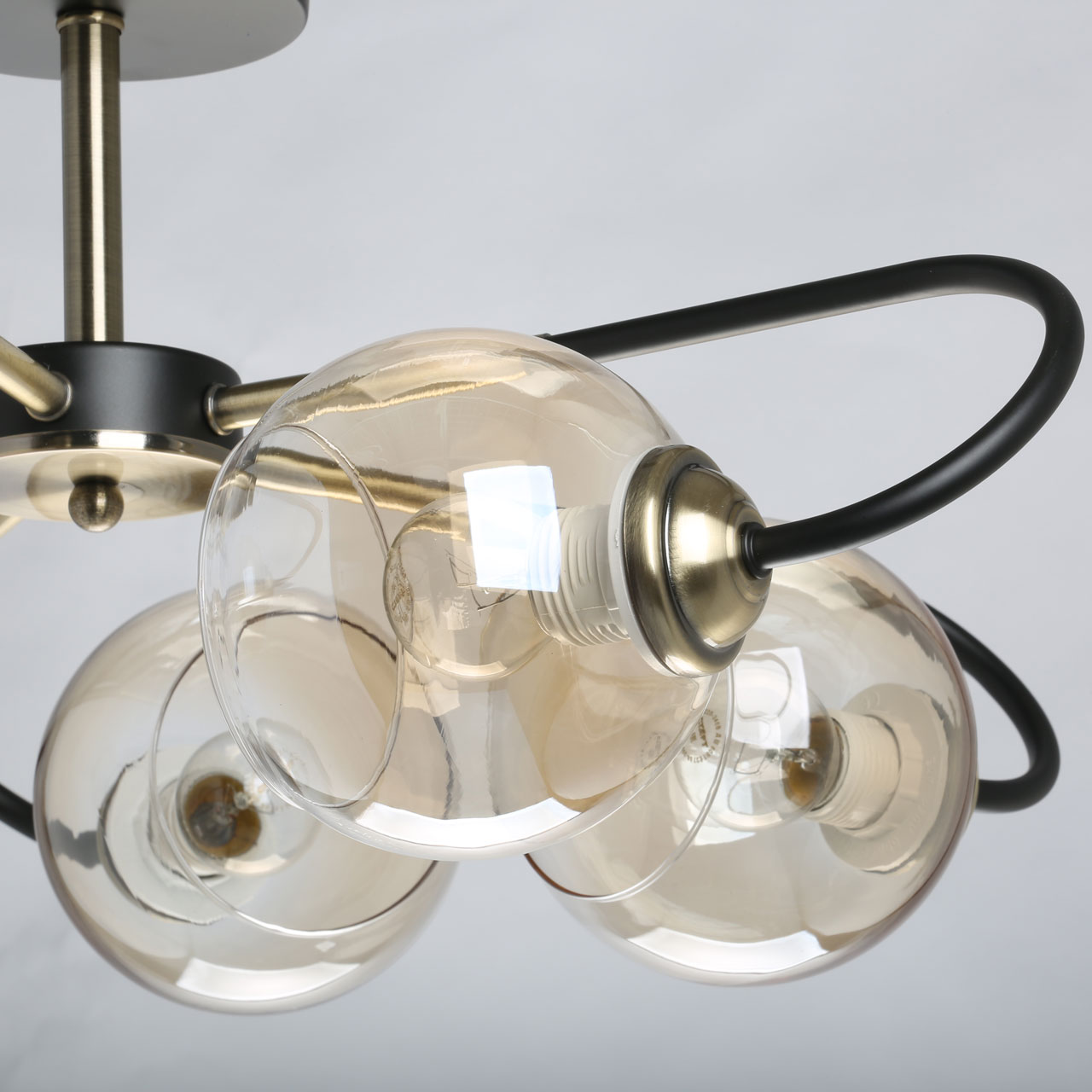 Люстра на штанге De Markt Вита 220013205 в Москве