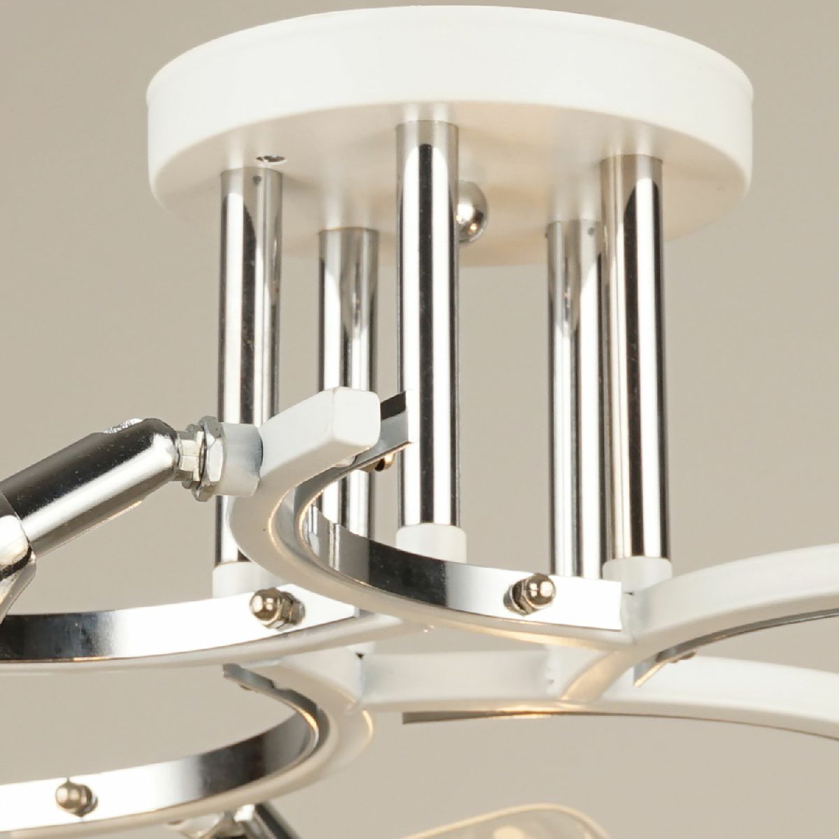 Потолочная люстра Reluce 04513-0.3-05