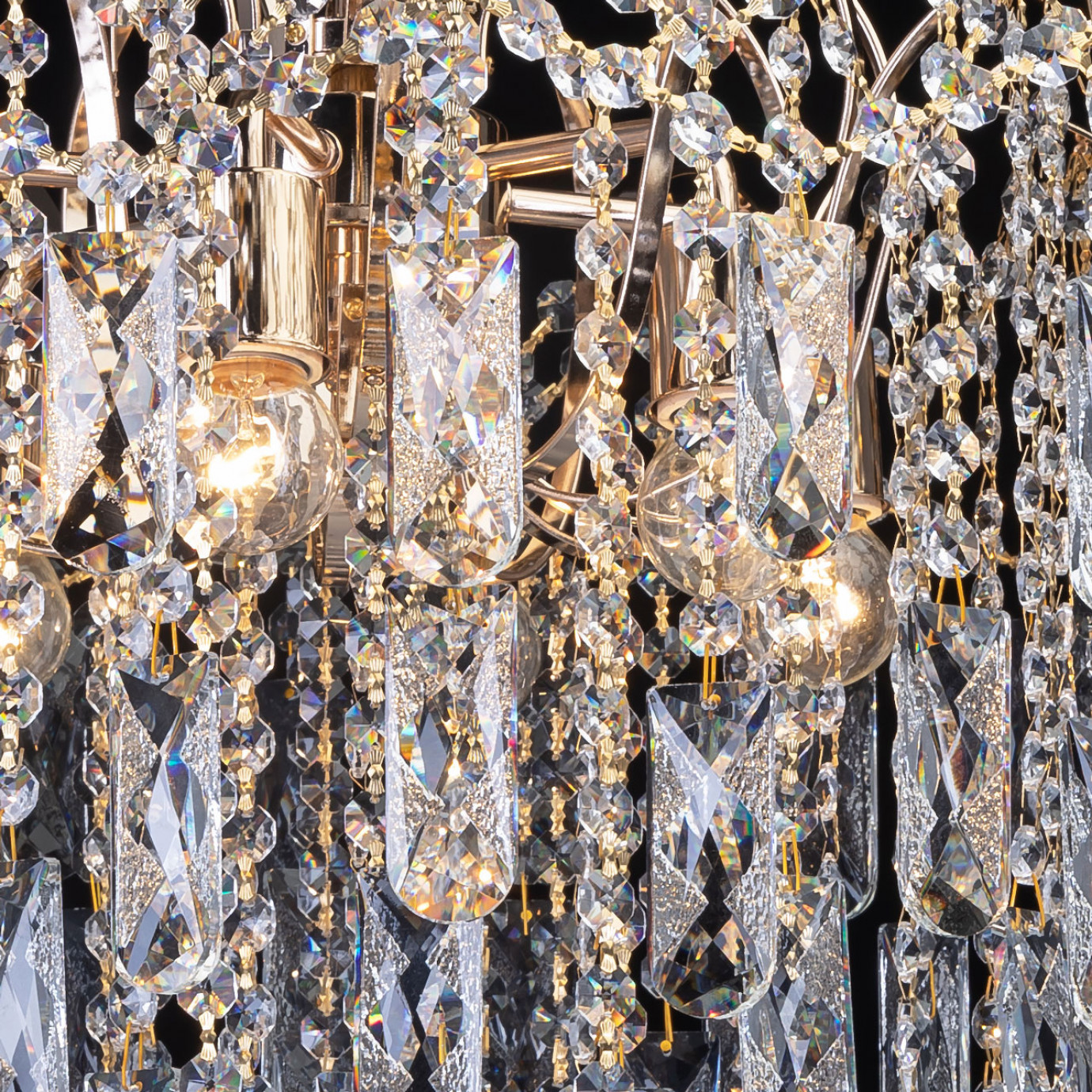 Люстра на штанге De Markt Бриз 111016406