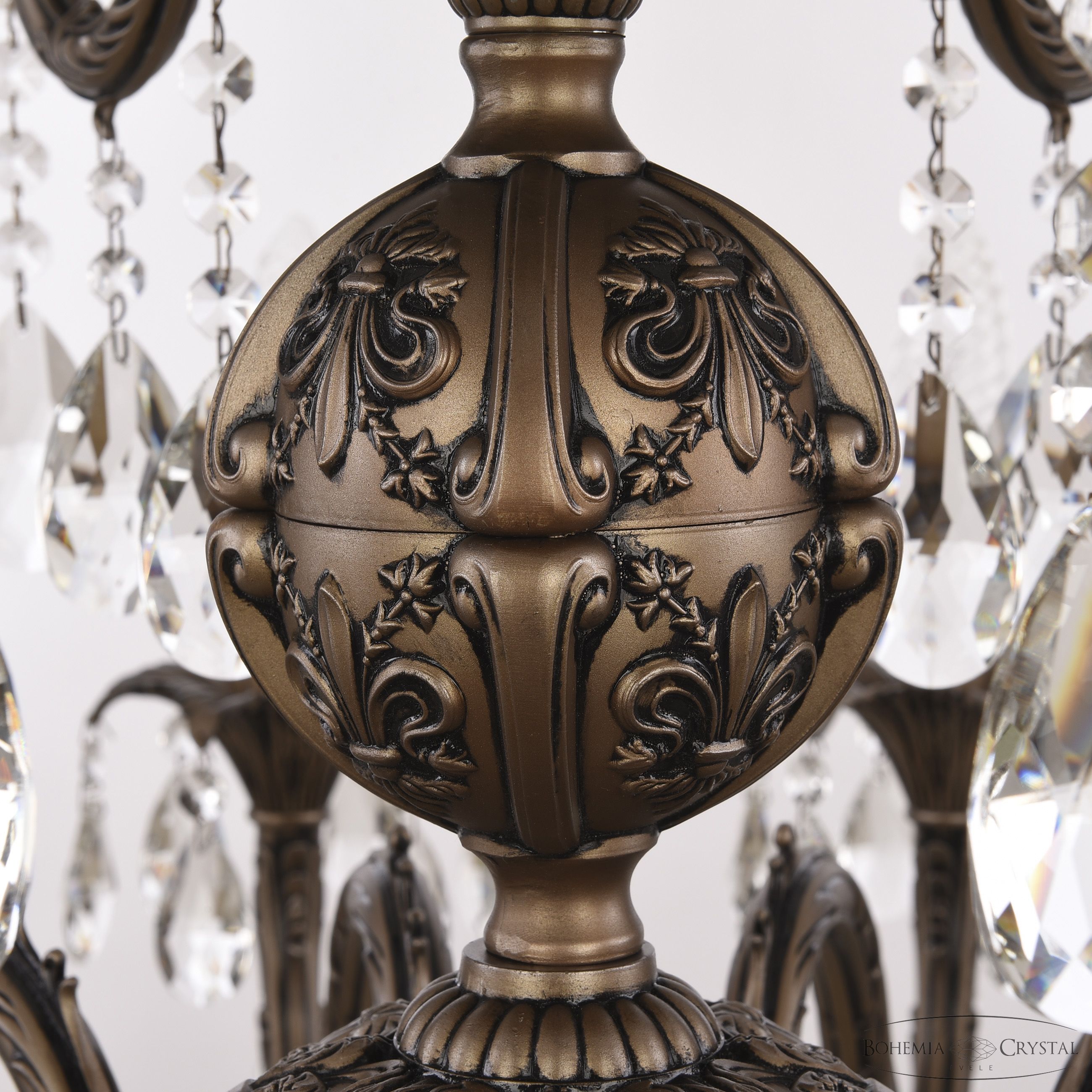 Подвесная люстра Bohemia Ivele Crystal AL79101/12+6/300/2D A SGB