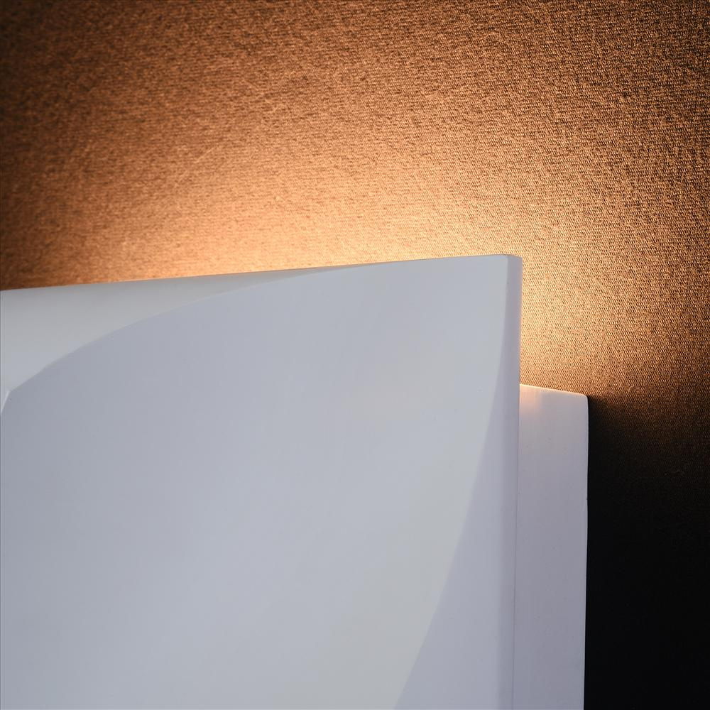 Настенный светодиодный светильник Maytoni Pero C198-WL-01-3W-W