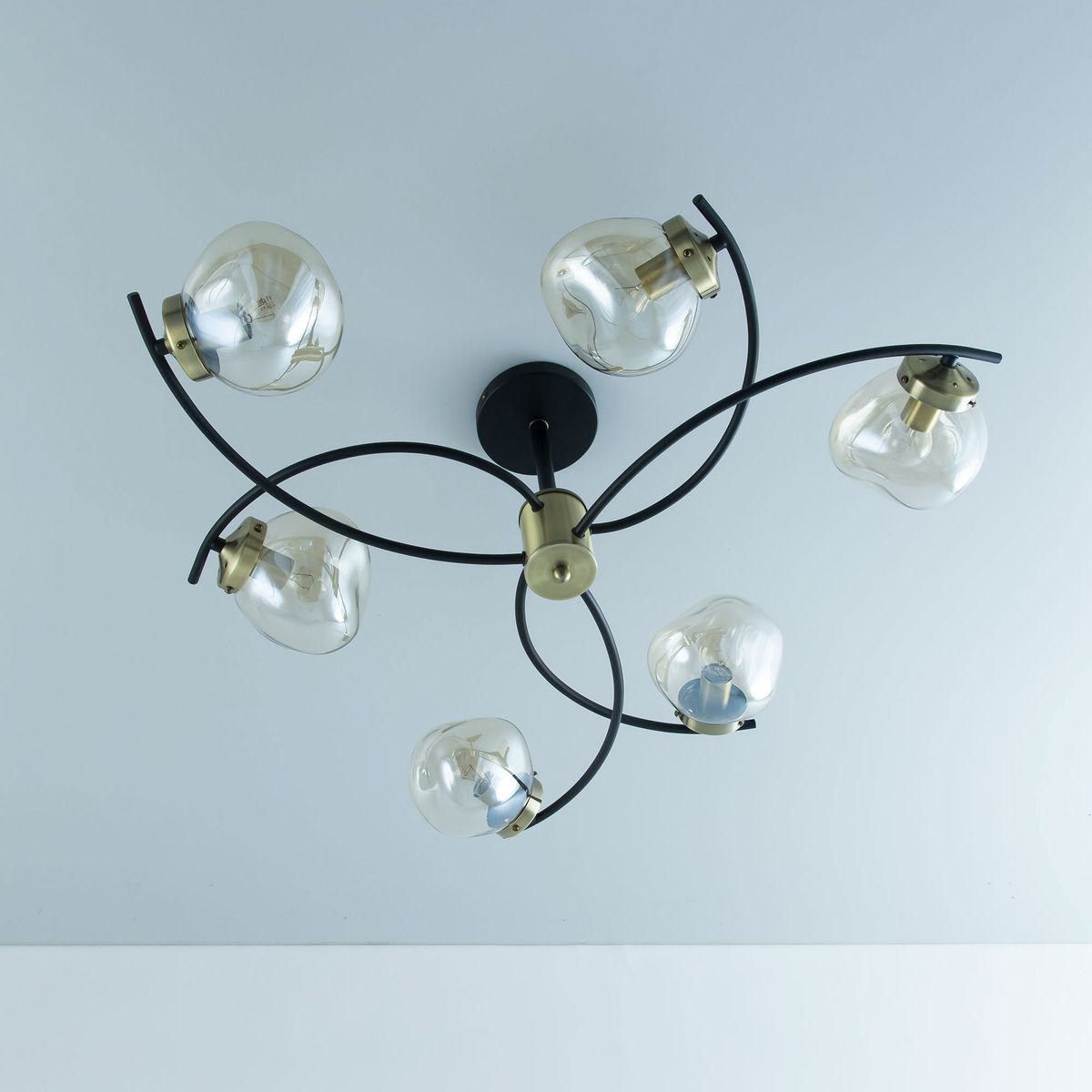 Люстра на штанге Citilux Фабула CL110165