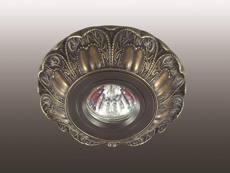 Встраиваемый светильник Novotech Latica 370188